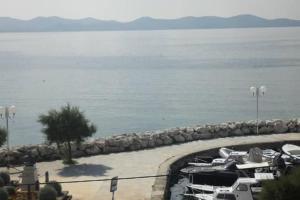 Große Ferienwohnung In Zadar Mit Privatem Balkon 