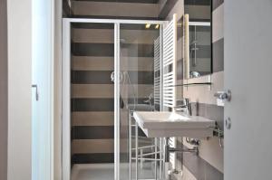 Villa Micol 5 from the sea!