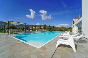 Villa Micol 5 from the sea!