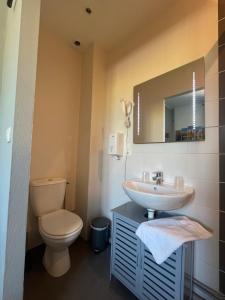 Hotels Au Moulin Du Pont : photos des chambres