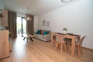 Elegant apartment in Agia Paraskevi-B2