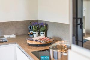 Sealine - modern apartment at 100m from the beach