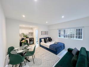 Sleek studio flats in Euston, Islington near Regents Park