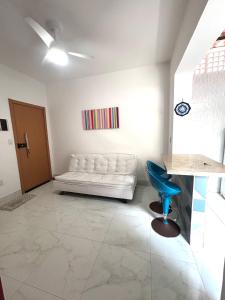 Apt na Barra,14,sala,2 banheiros(1 suite), exclusivo