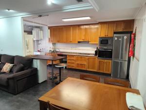 Elche stay 1, Amplio con garaje, 3 dormitorios, 2 baños - 3hvězdičkové hotely ve městě Elche