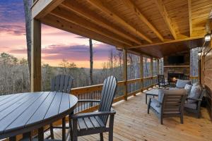 Outdoor Fireplace TV Hot Tub Pool Table Arcade