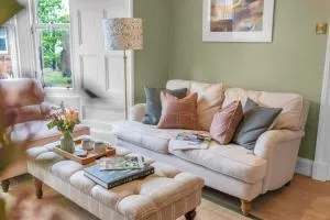 Gullane Coastal Escape - Golf & Beachside Stay - 吉伦