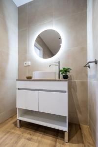 Les Arts Plaza by Concept Flats