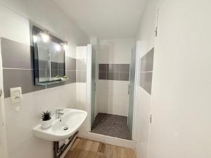 Appartements Cosy Ange 3CH - Place Verdun & Garage & Balcon : photos des chambres