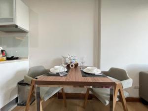 The Astra Suites condominuim - By May