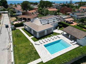 Ferienhaus Für 10 Personen An Der Küste Siziliens - 4-star hotels in Fontane Bianche