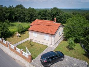 Ruhiges Haus Im Grünen Mit Privatpool