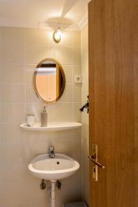 Room in Rogoznica with W-LAN 3338-5