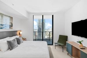 Luxury 2-Bdrm Condo in the Heart of Downtown Miami