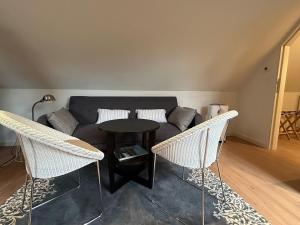 Luxurious residence with private parking