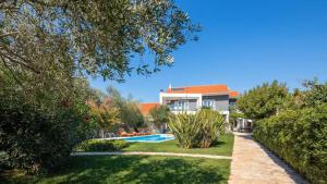 Villa Stullich with swimming pool and sauna