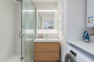 Appartements Appartement 2 chambres avec parking et balcon : photos des chambres