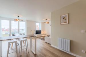 Appartements Appartement 2 chambres avec parking et balcon : photos des chambres