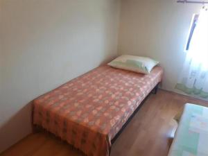 Ferienwohnung Für 6 Personen Ca 65 M Sup2 In Zubovici, Adriaküste Kroatien Kroatische Inseln 