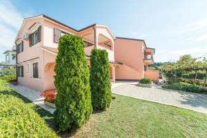 Appartement Silva Mit Terrasse, Garten Und Grill