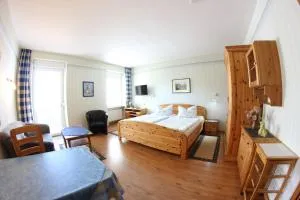 Appartement In Alf Mit Balkon - 阿尔夫