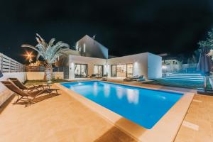 Haus In Novigrad Mit Privatem Pool 