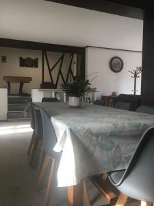 Maisons de vacances Gite au Bon Accueil Therence : photos des chambres