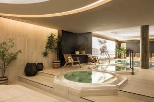 Hotel Beach Palace by CW Hotel Collection