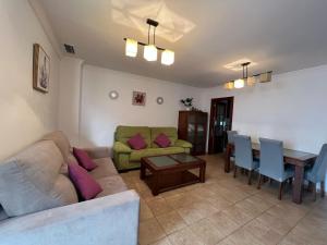 APARTAMENTO SEVILLA EN EL CENTRO CON PARKING