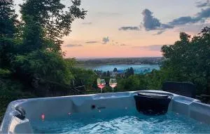 2 Bedroom Amazing Home In Draz - Bački Monoštor