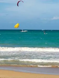 Close to Isla Verde beach and airport, Full AC - Кароліна