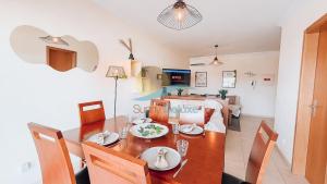 Monte da Balaia Prime by Sunny Deluxe