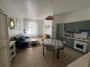 Les Platanes - Van Gogh Rez de Jardin