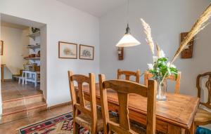 Nice Home In Almuñecar