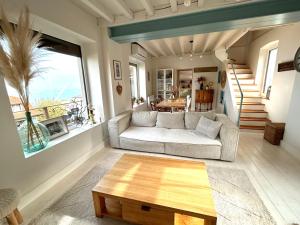 Maisons de vacances Maison du garde barriere - Atypique et chaleureuse : photos des chambres