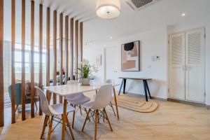 Casa La Costa By Wynwood House