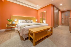 El Tesoro Escape Modern & Cozy Room 303