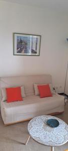 Appartements Agreable , frais oriente nord studio Gaelle wifi gd balcon vue superbe : photos des chambres