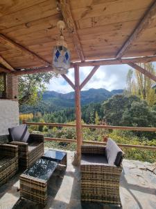 Casa los chaparrales