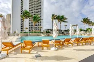 Condo at Amrit Ocean Resort with Panoramic Views - Singer Island