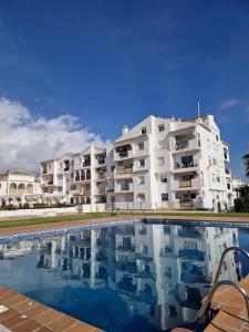 Beautiful apartment in Calahonda beach
