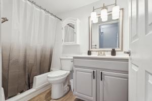 Legacy at Imperial Village 808 I 1 Bed 1 Bath