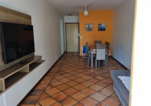 02 dormitórios - Até 06 pessoas