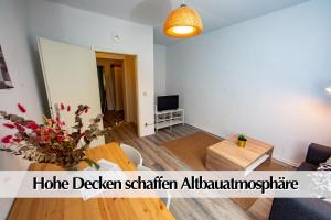 Großzügige 3R Altbau FeWo mit 2SZ, WZ, Smart-TV, Nobilia Küche, Ruhige zentrale Lage - Nur ein kurzer Spaziergang in die Altstadt und zur Krämerbrücke - Kostenlose Parkplätze in den umliegenden Straßen - Ausgewählte Empfehlungen für Erfurt i