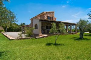 Fantastische Finca Mit Überdachter Terrasse