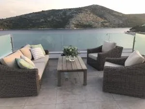 Apartment White House - Veliki Drvenik