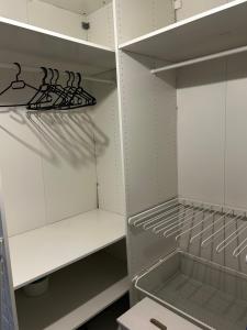 Appartements LE JULA - APPARTEMENT T2 PROCHE CENTRE VILLE - Parking prive : photos des chambres
