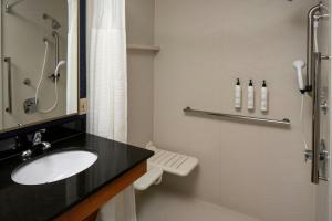 Fairfield Inn & Suites Jackson Airport
