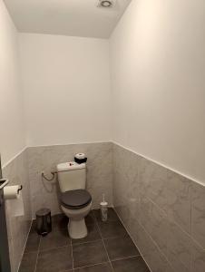 Maisons d'hotes Crezilles Hotes : photos des chambres