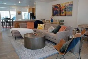 Modern 3br Ski Retreat Mountain Views & Garage - Millcreek